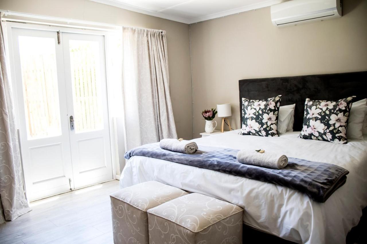 The Grey House Villa Beaufort West Exterior photo
